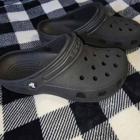 Black Crocs Clogs - Picture 1 of 5